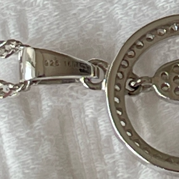 925 Sterling Silver Hamsa Pendant Necklace - Picture 4 of 8